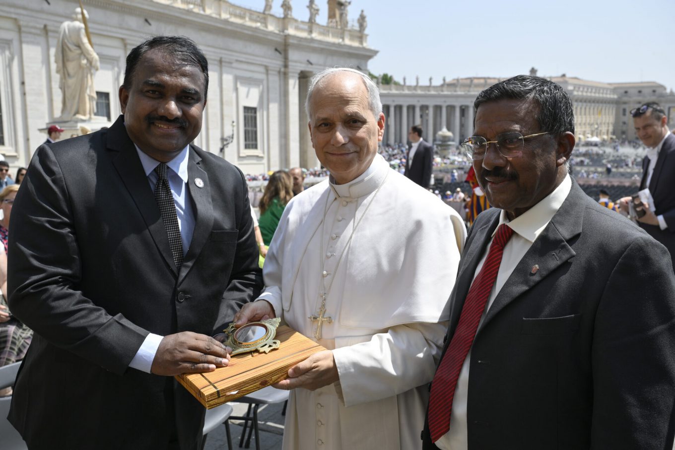 Papal Greeting for YMI Leaders at Vatican